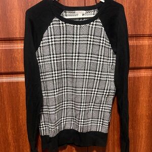 Merona Black & White Knit Plaid Raglan Sweater Top